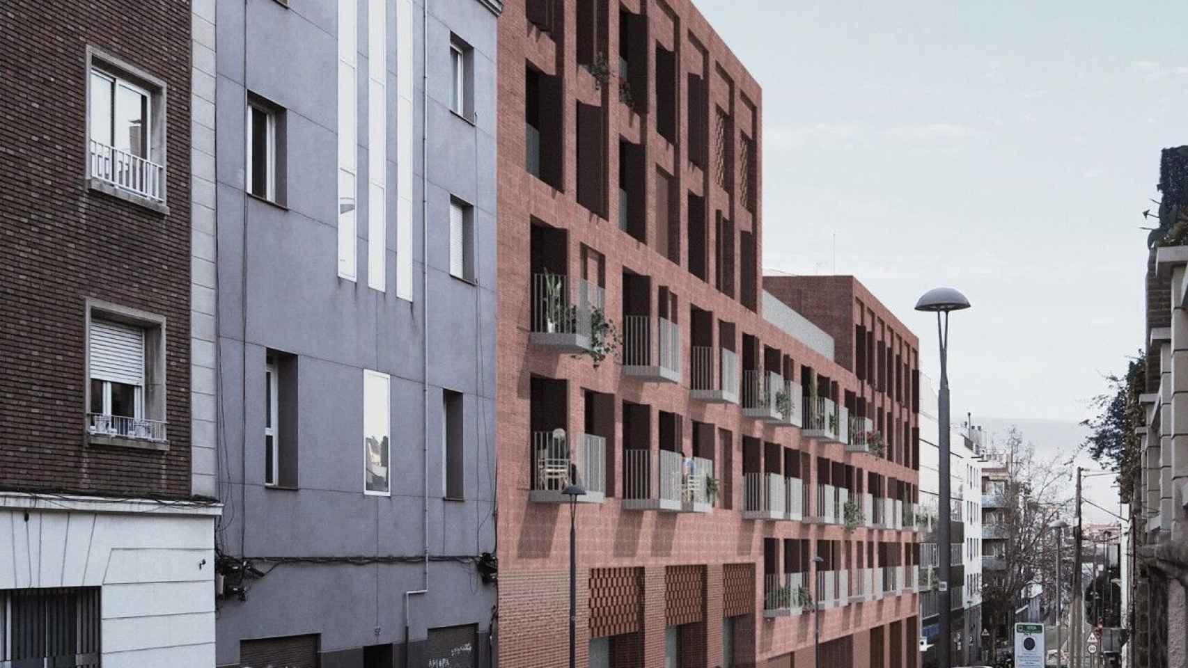 Barcelona se mueve: encarga a Copcisa más de 80 pisos sociales en la antigua clínica Quirón por 17 millones