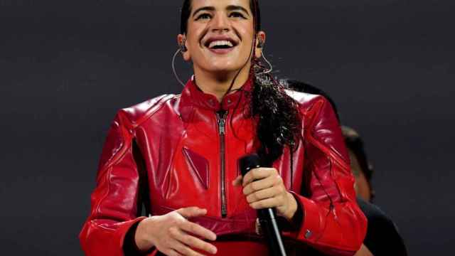 Rosalía en su concierto en el Palau Sant Jordi de Barcelona / EFE