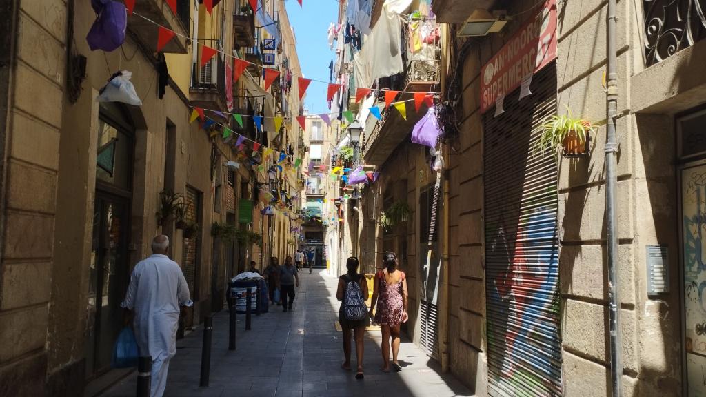 Carrers d'El Raval de Barcelona en una imatge d'arxiu  / GUILLEM ANDRÉS