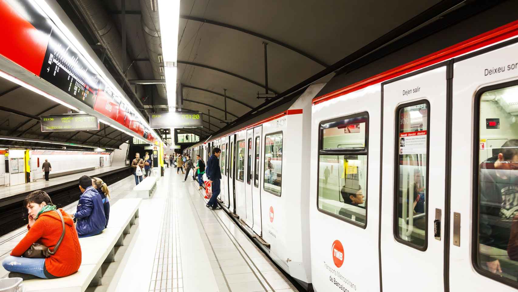 Una estación del metro de Barcelona en una imagen de archivo