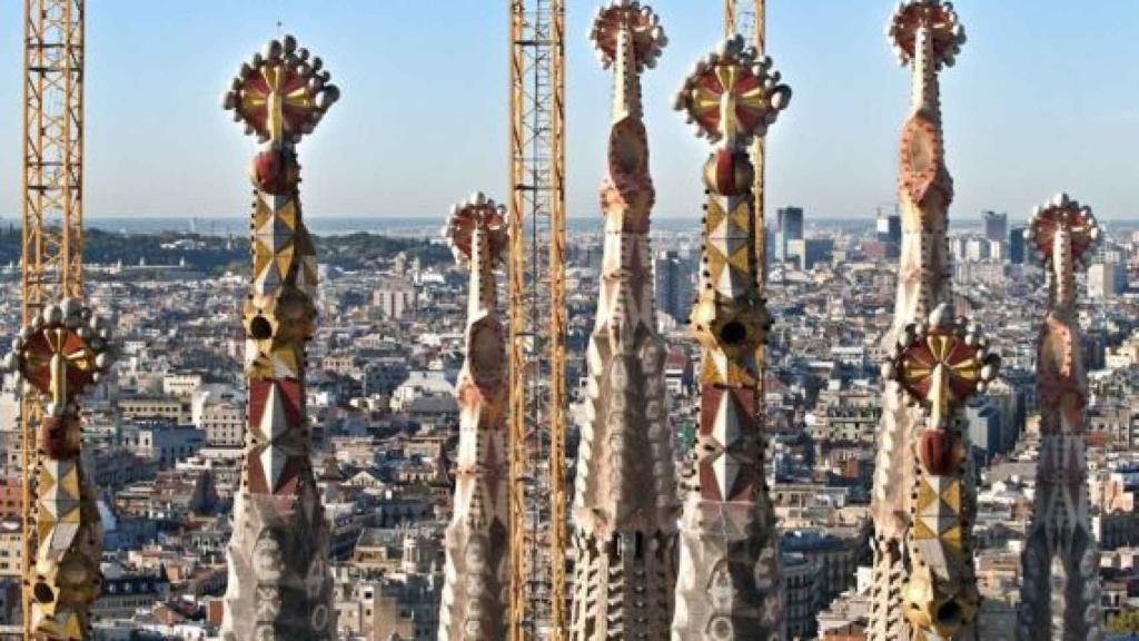 SAGRADA FAMILIA CEL 009_570x340