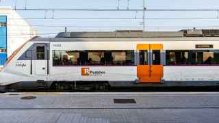 Un tren de Rodalies en una imagen de archivo / RODALIES