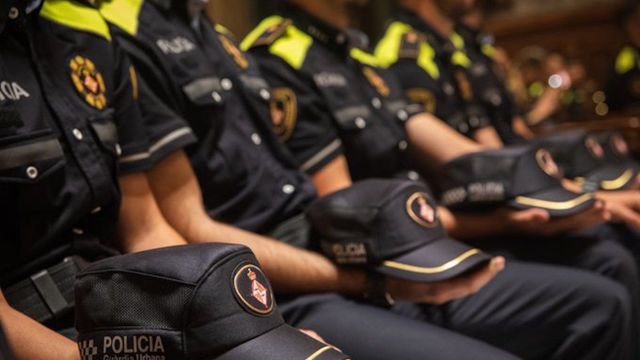 Agentes de la Guardia Urbana en un acto / TWITTER GUARDIA URBANA