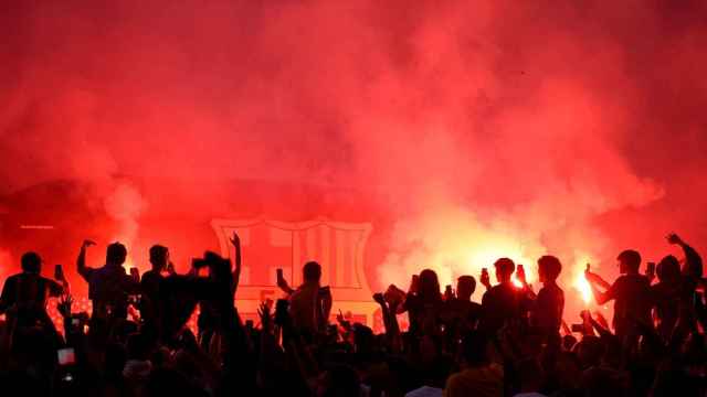 Macroconcentración previa a un partido del Barça