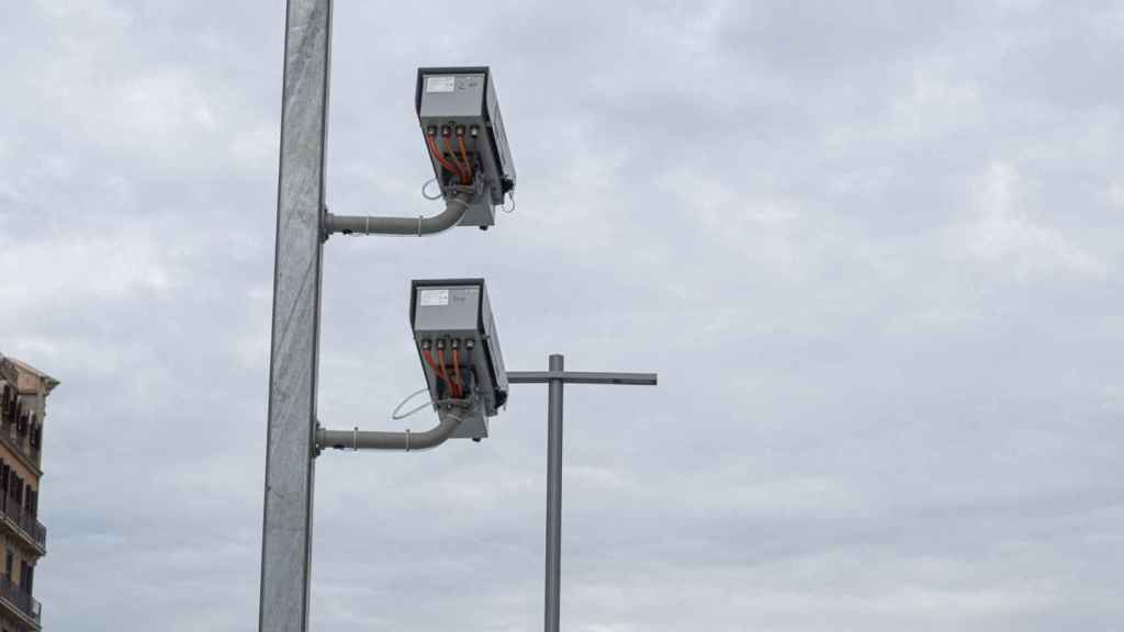 Càmeres de radar a Barcelona / METRÒPOLI - PABLO MIRANZO