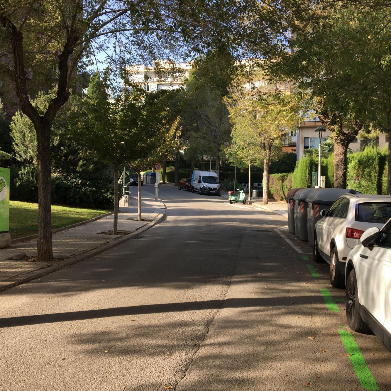 Un carrer de Pedralbes en una imatge d'arxiu