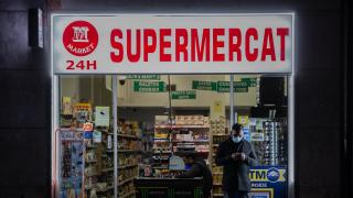 Un supermercado 24 horas en Barcelona en una imagen de archivo / EUROPA PRESS - David Zorrakino