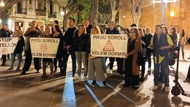 Los vecinos del Triángulo Golfo se manifiestan / METRÓPOLI