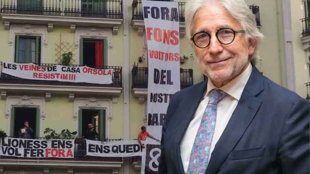 Fotomontaje de Sánchez Llibre frente a la casa Orsola, con la que Colau fomenta la ilegalidad / METRÓPOLI