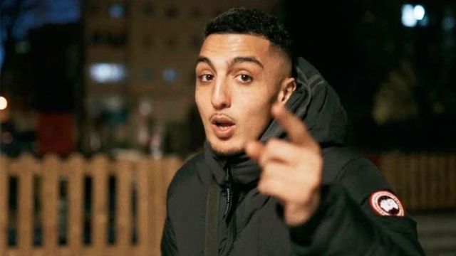 El rapero Morad, en un videoclip grabado en los Bloques de La Florida / Cedida El rapero Morad, en un videoclip grabado en los Bloques de La Florida / Cedida