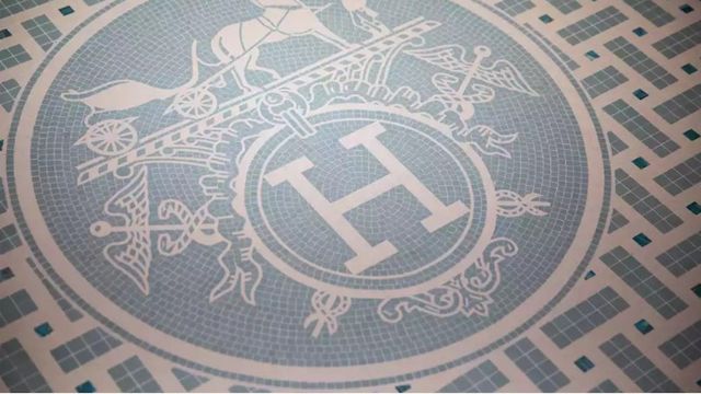 Logo de Hermès, una marca que ha abierto nueva tienda en paseo de Gràcia / HERMES