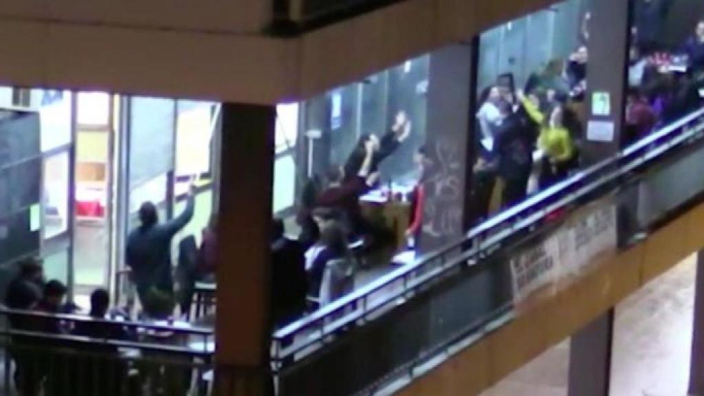 Festa al casal okupa Tres Lliris