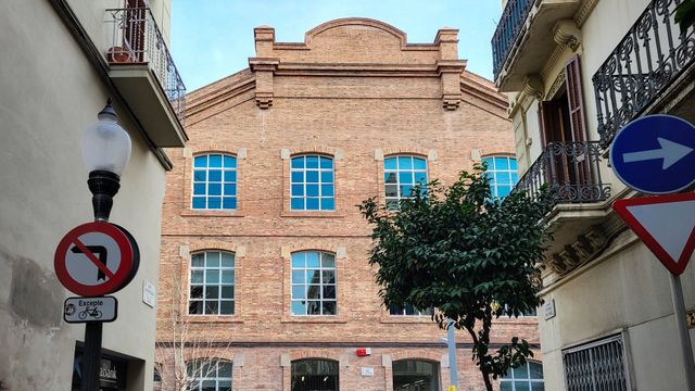 La sede Institut Municipal de Mercats de Barcelona y de la Direcció de Comerç del Ajuntament de Barcelona / INMA SANTOS