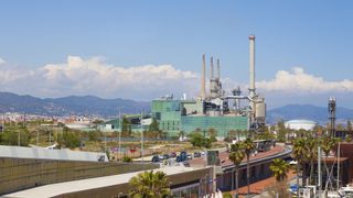 La incineradora Tersa s'escuda en les seves noves càmeres davant les denúncies d'ecologistes i veïns: així funcionarà la crema de residus