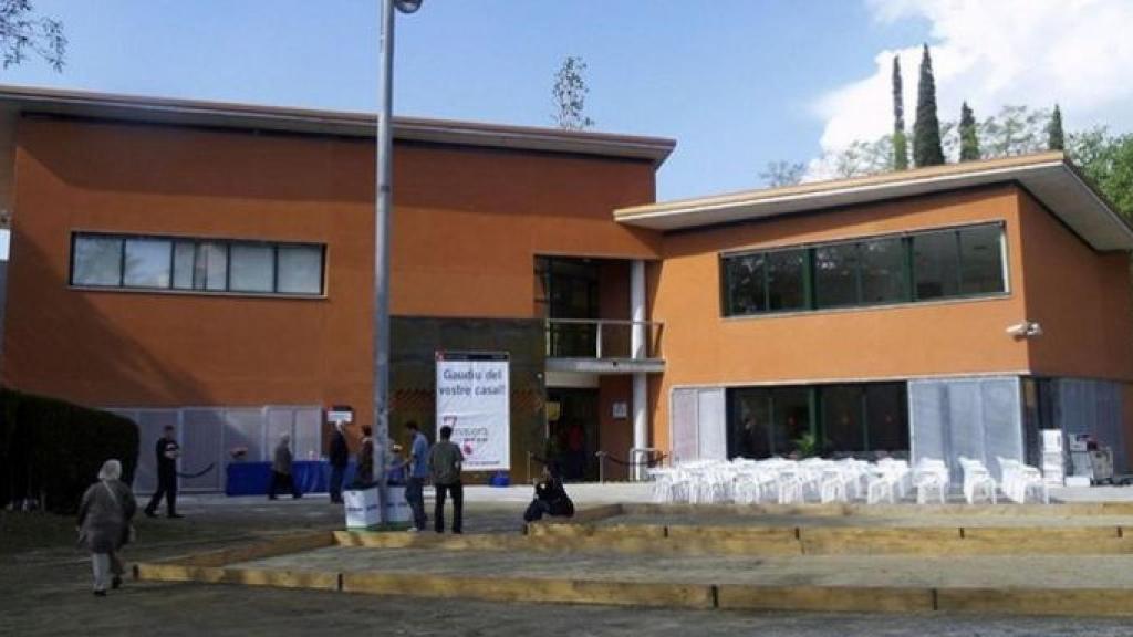 Casal de Gent Gran Vall d'Hebron / AJ BCN