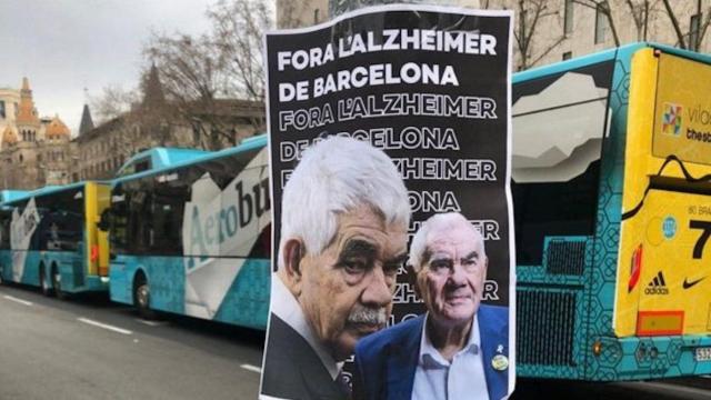 Carteles despectivos hacia Ernest Maragall colgados en Barcelona