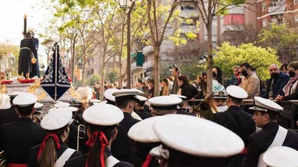 Banda de música de la Cofradía 15+1 de L'Hospitalet de Llobregat / XAVI GUIRAO