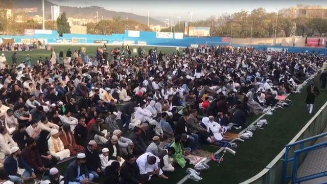 Los musulmanes celebran el último día de Ramadán en Santa Coloma de Gramenet / CEDIDA
