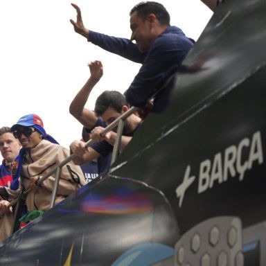 Els jugadors del Barça celebrant un títol / LUIS MIGUEL AÑÓN