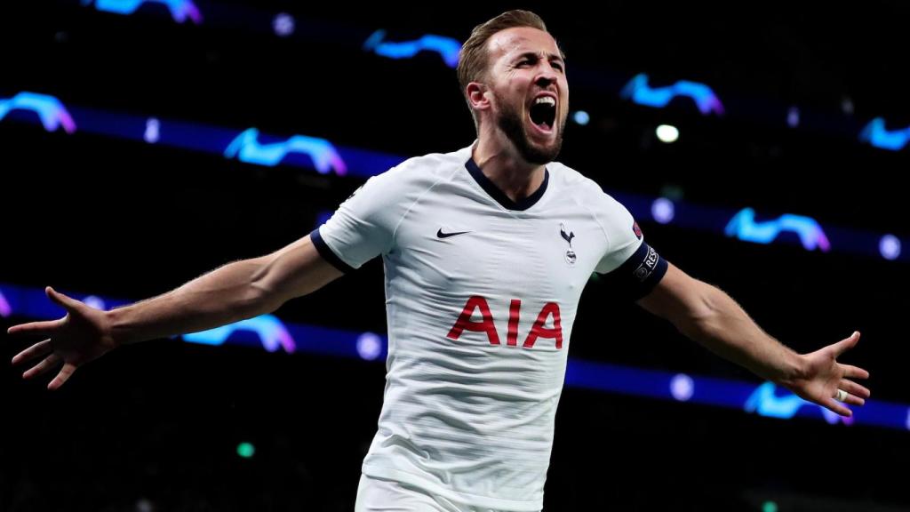 Harry Kane celebra un gol con el Tottenham