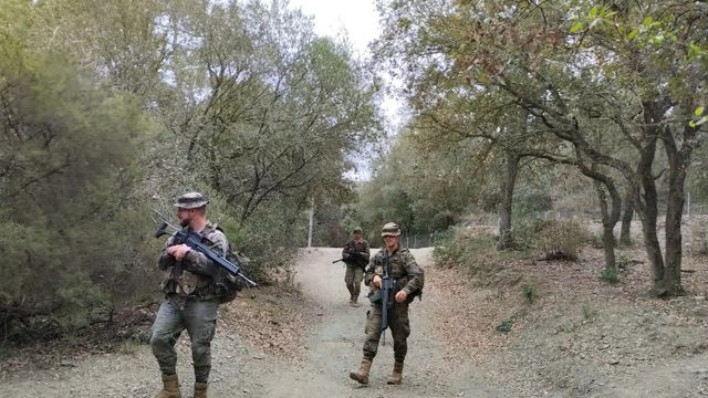 Un grupo de militares en la sierra de Collserola / @Collserolapais1