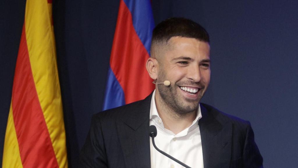 Jordi Alba sonríe en su acto de despedida del Barça