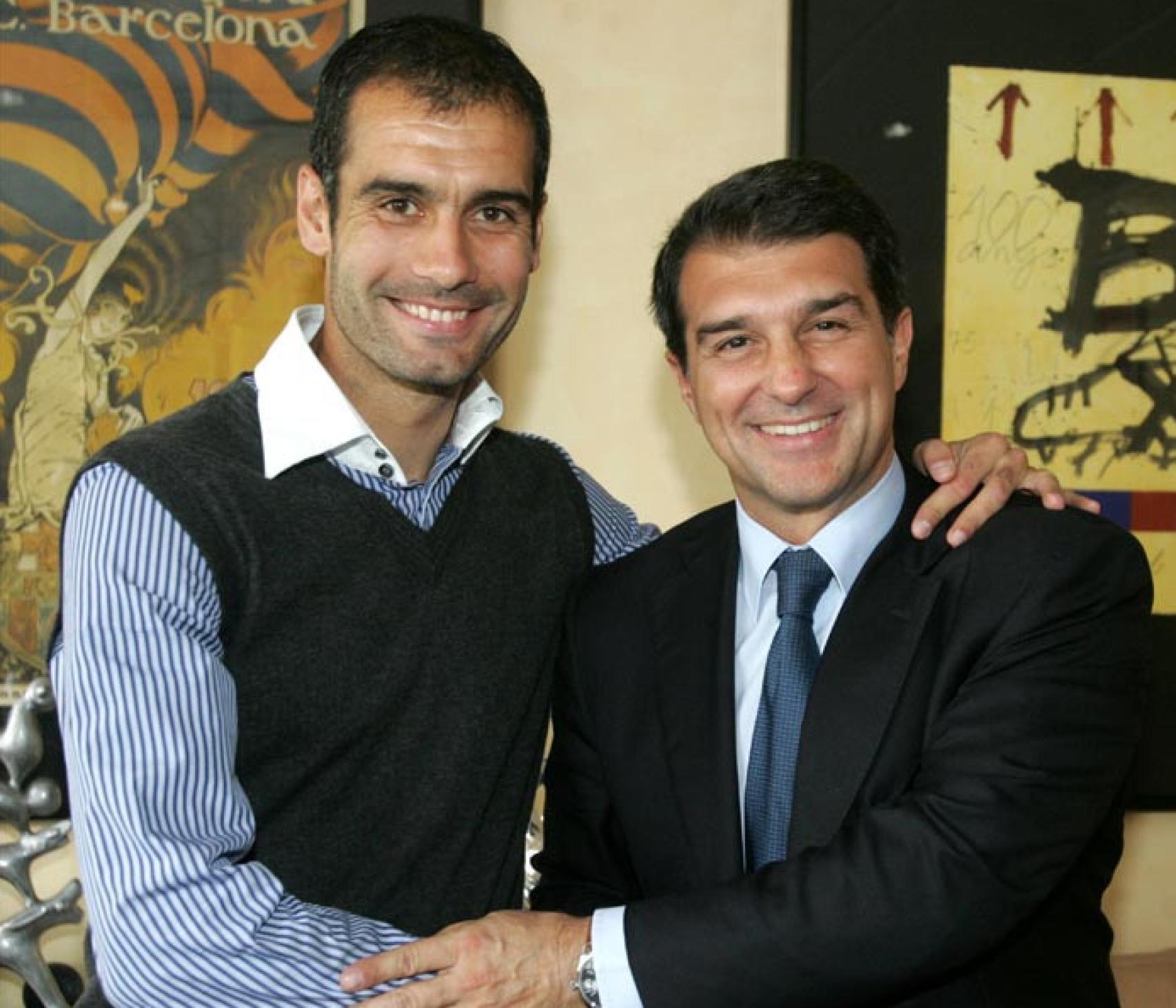 Joan Laporta presenta a Pep Guardiola como técnico del Barça en 2008