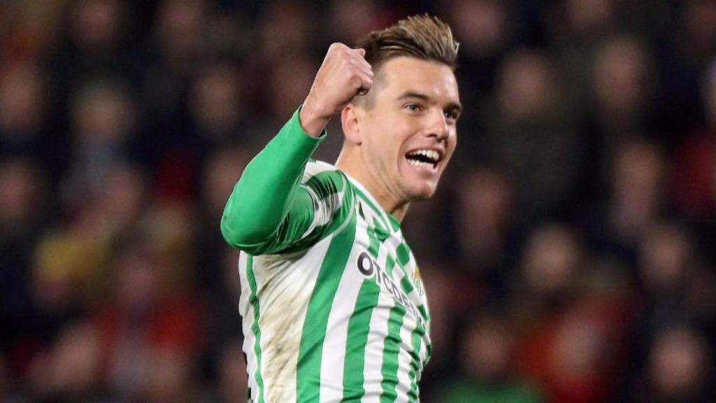 Lo Celso celebra un gol con el Betis