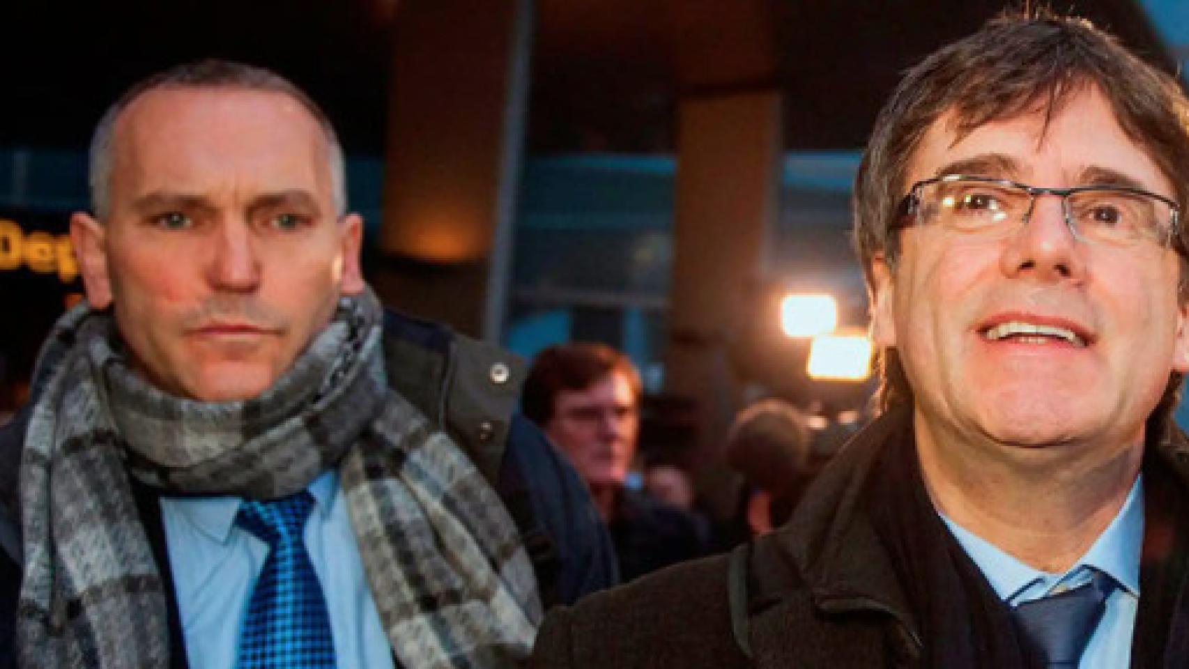 Lluís Escola, escolta de Puigdemont, tras el 'expresident'