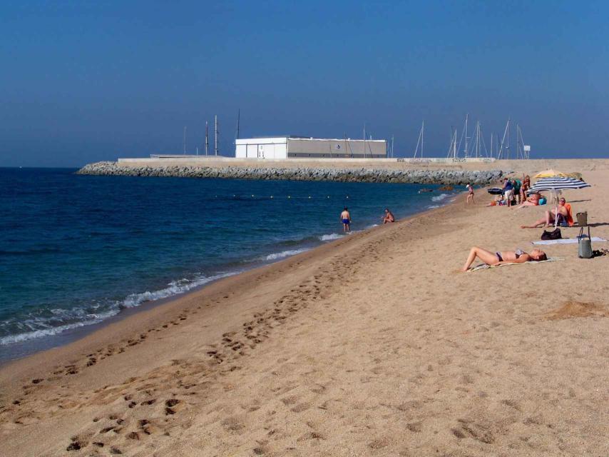 Una platja d'Arenys de Mar / AJUNTAMENT