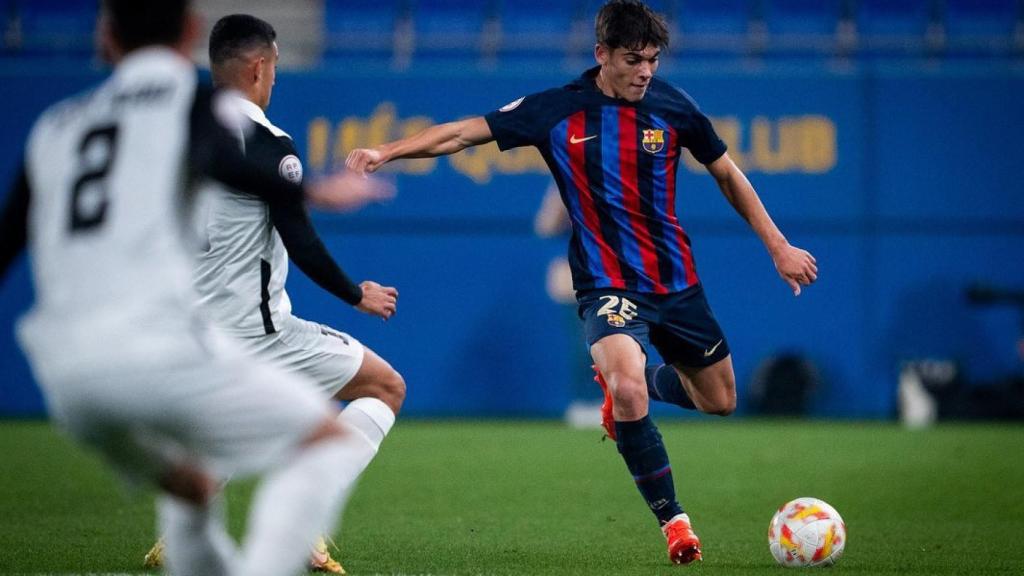 Àlex Valle en un partido con el Barça B