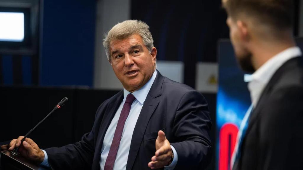 Joan Laporta, en la presentación de Iñigo Martínez como nuevo fichaje del Barça