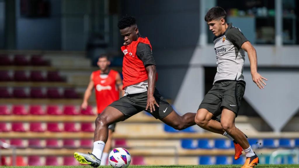 Mikayil Faye, durante un entrenamiento de pretemporada con el Barça