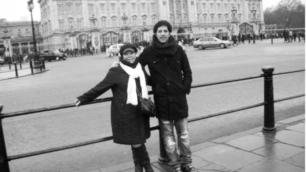 José González junto a su madre, Antonia Alcudia ('Toni')