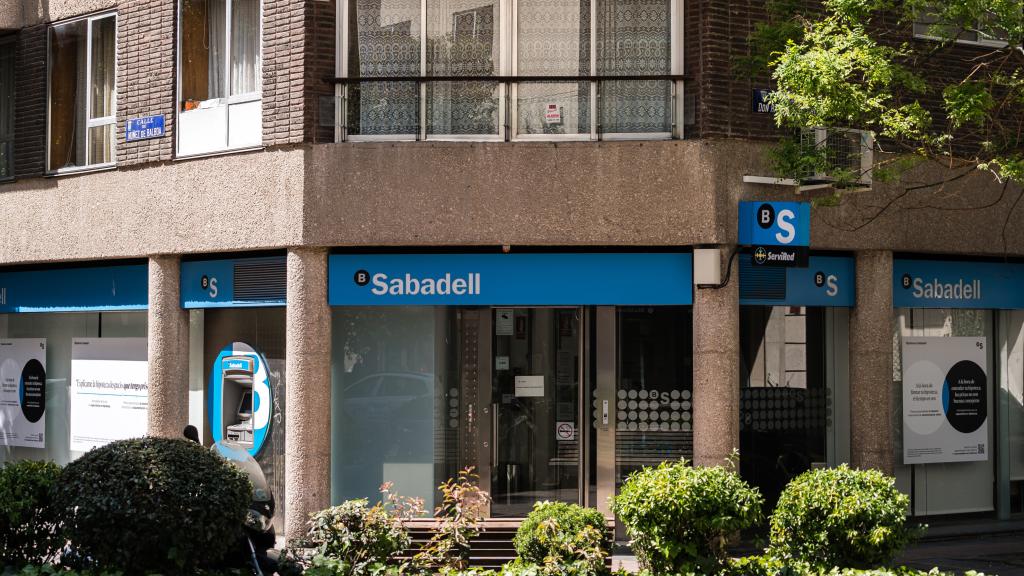 Oficina de Banco Sabadell en Madrid / EP