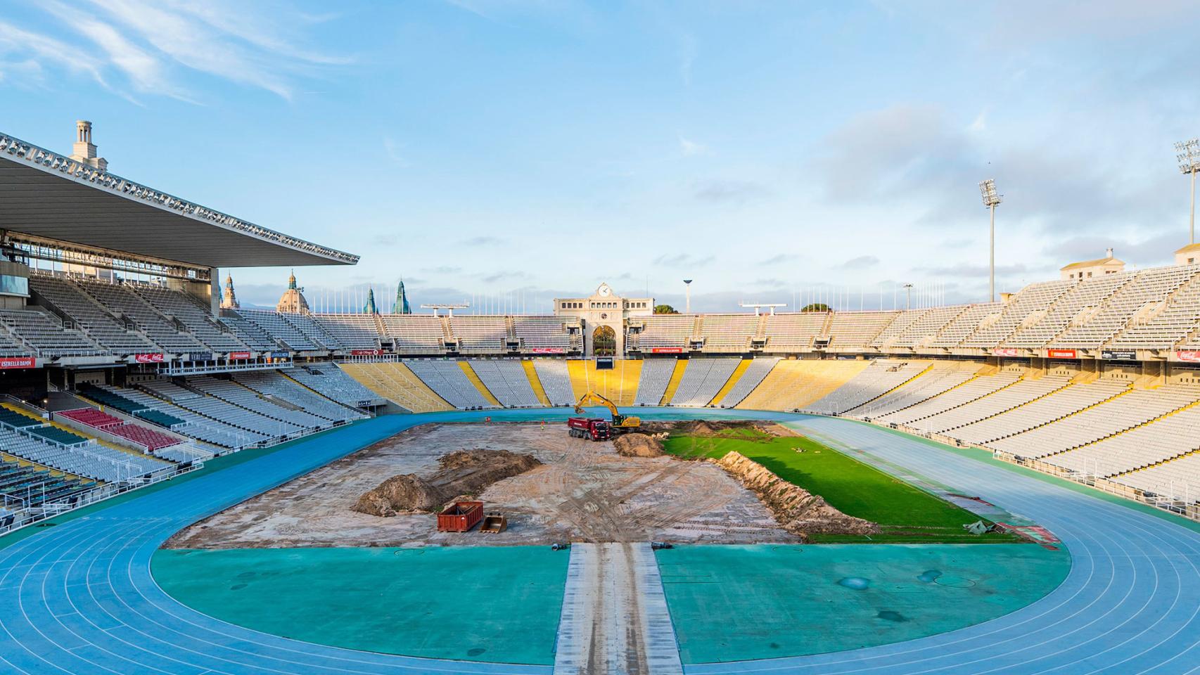 Imagen del Estadio Olímpico de Montjuïc en obras