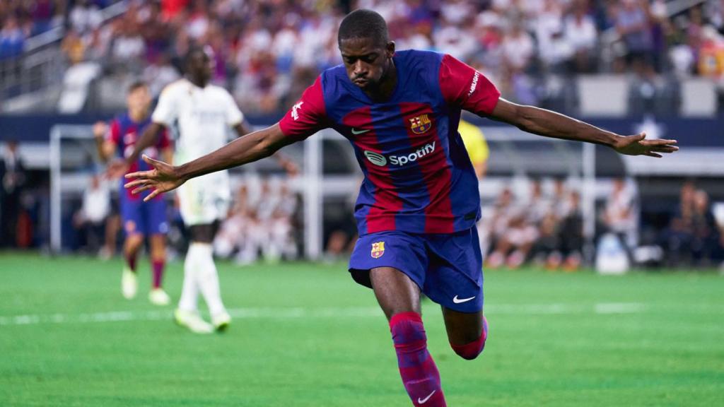 Dembelé celebra su gol al Real Madrid en Dallas haciendo el avión