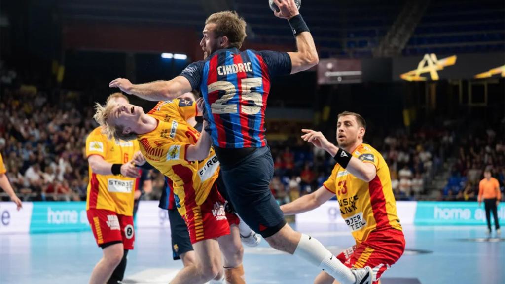 Cindric, durante un partido con el Barça de balonmano / REDES
