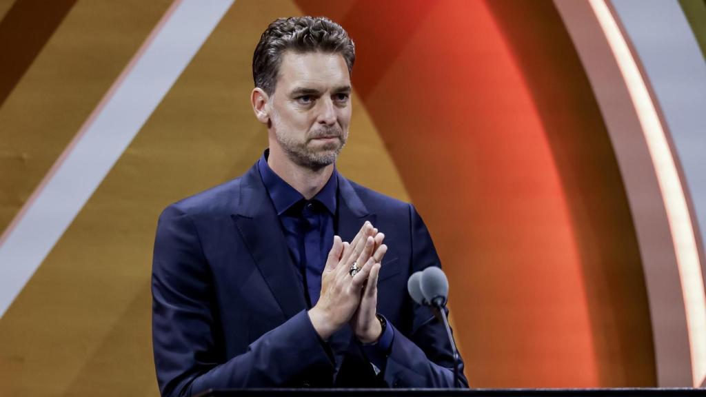 Pau Gasol recuerda a Kobe Bryant en su discurso en Los Ángeles
