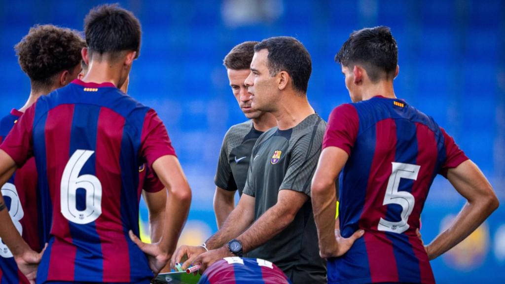 Rafa Márquez y los jugadores del Barça B en el partido contra el Lleida