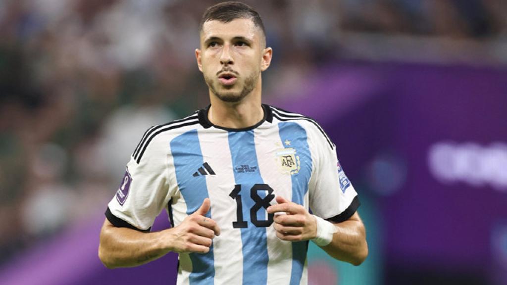 Guido Rodríguez, en un partido con la selección de Argentina
