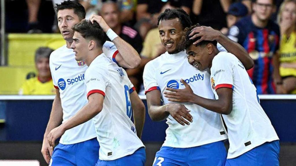 Los jugadores del Barça festejan un gol anotado contra el Villarreal