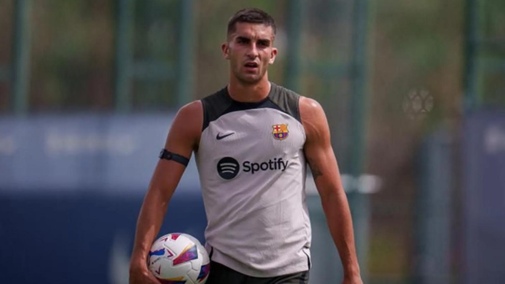 Ferran Torres, el 'Tiburón' del Barça, durante una sesión de entrenamiento