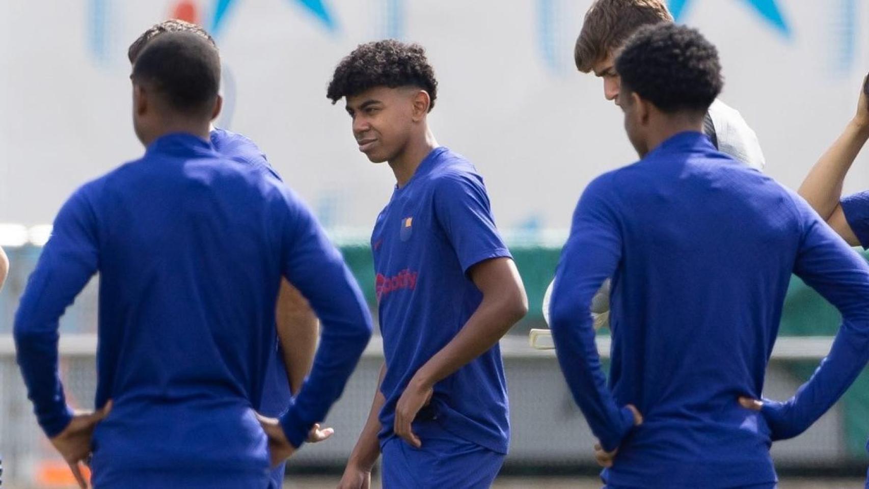 Lamine Yamal, en un entrenamiento con el FC Barcelona