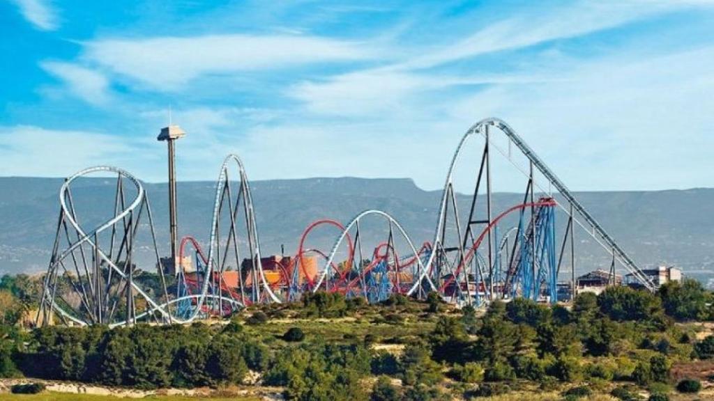 Port Aventura a lo lejos