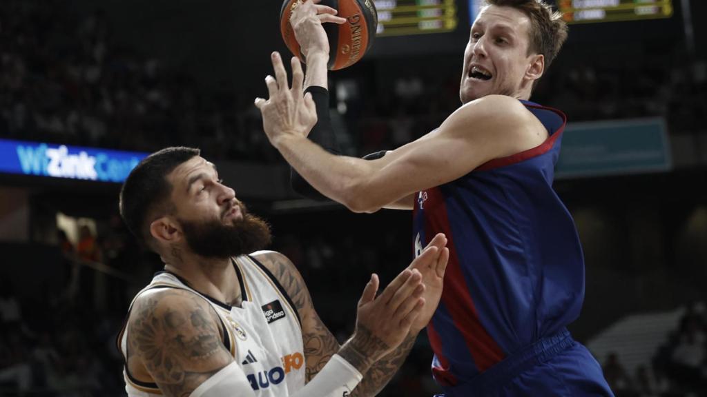 Poirier frena a Vesely en el Real Madrid-Barça