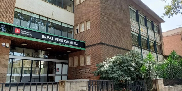 Entrada a la guardería Pere Calafell / Ajuntament de Barcelona