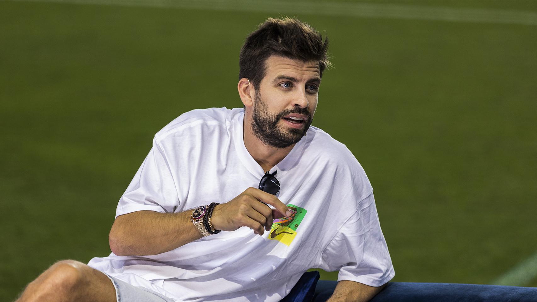 Gerard Piqué, en la transmisión de las finales de la Kings y Queens Cup en La Rosaleda