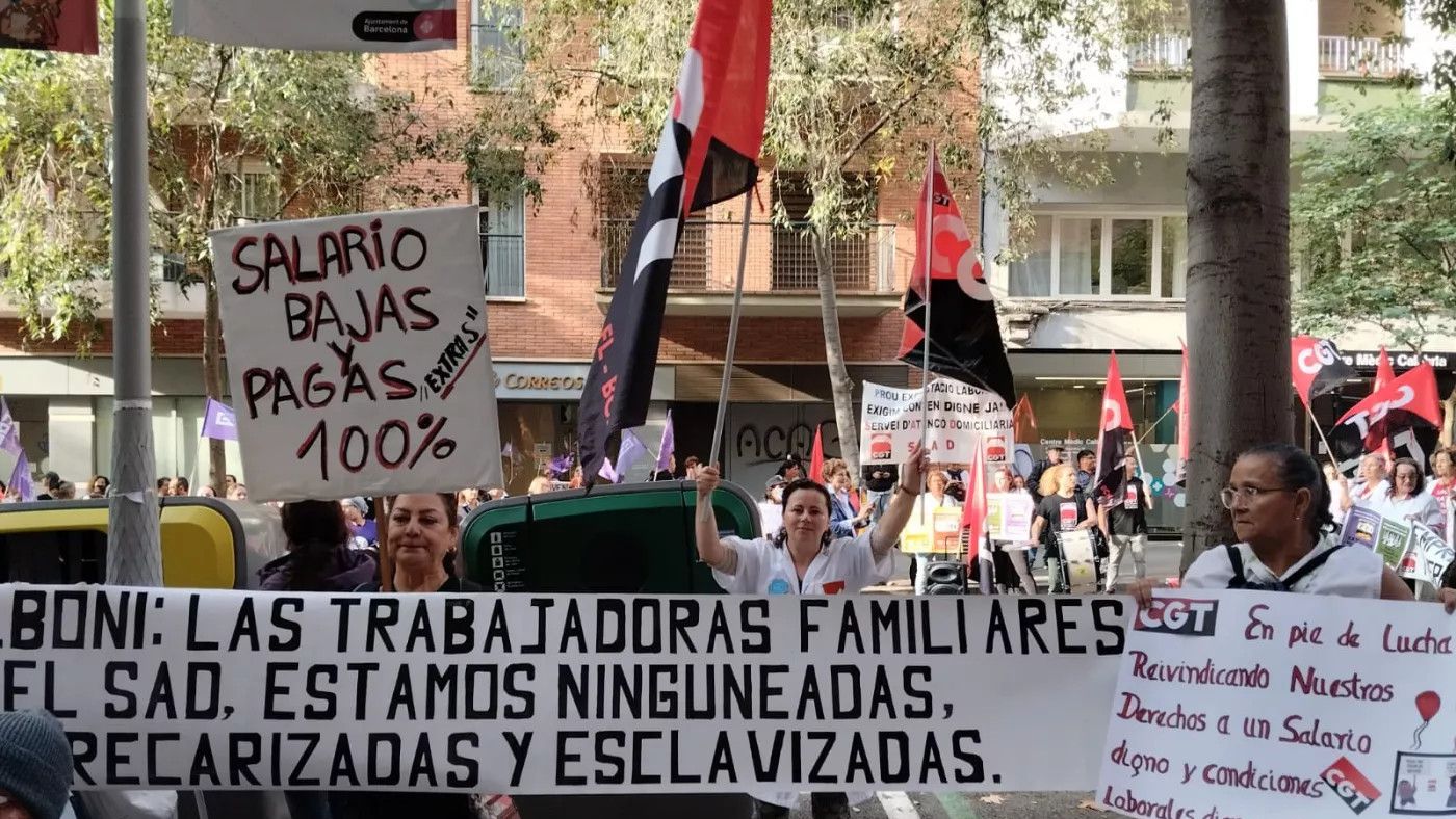 Manifestación de las trabajadoras del SAD en Barcelona / CGT