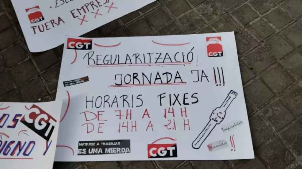 Pancartas de la manifestación del SAD en Barcelona / CGT